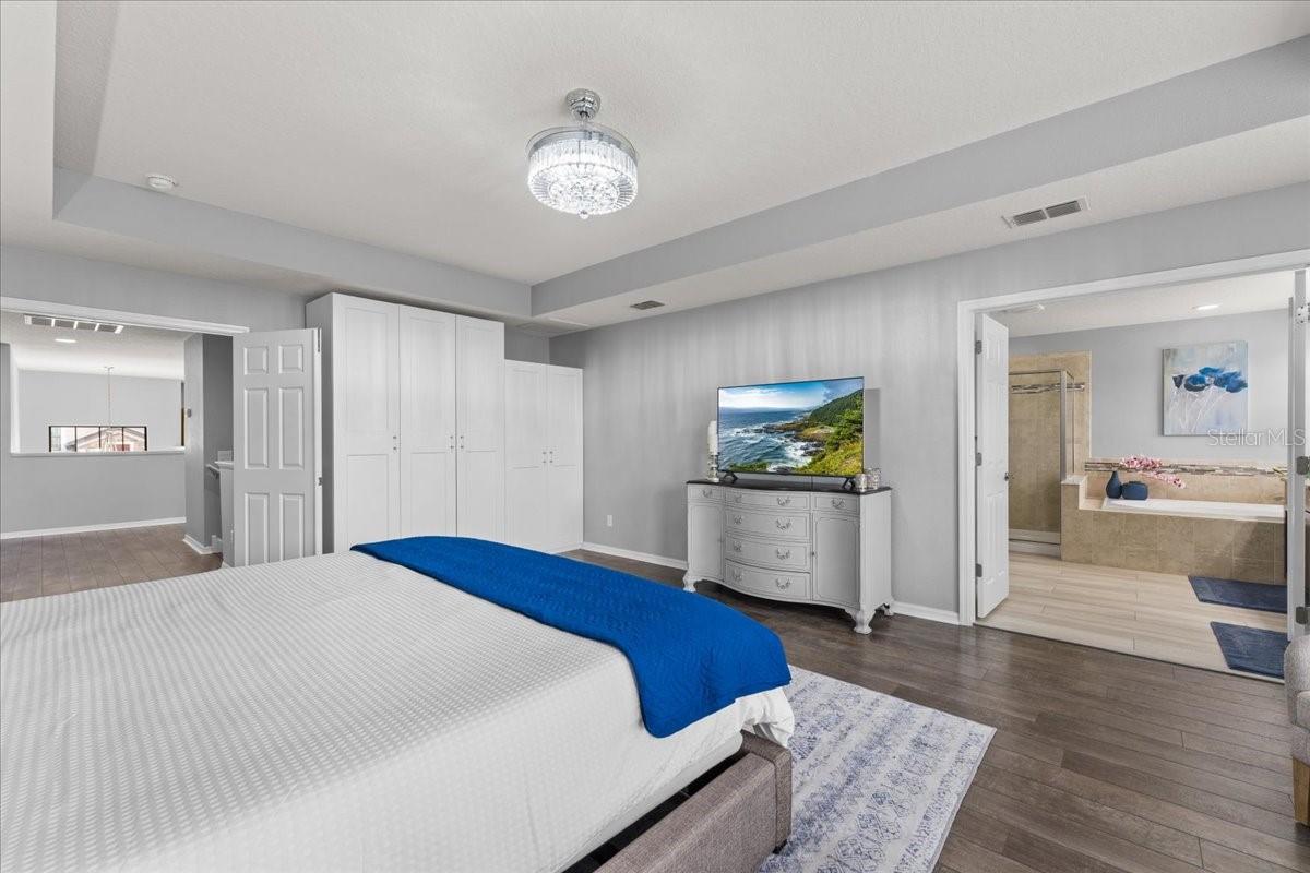 Image 37 of 63 For 1675 Feather Grass Loop