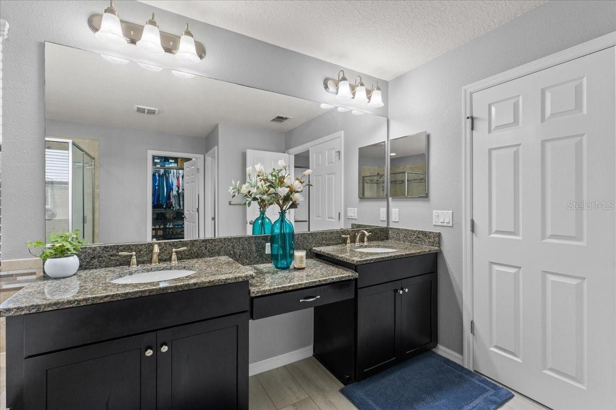 Image 40 of 63 For 1675 Feather Grass Loop