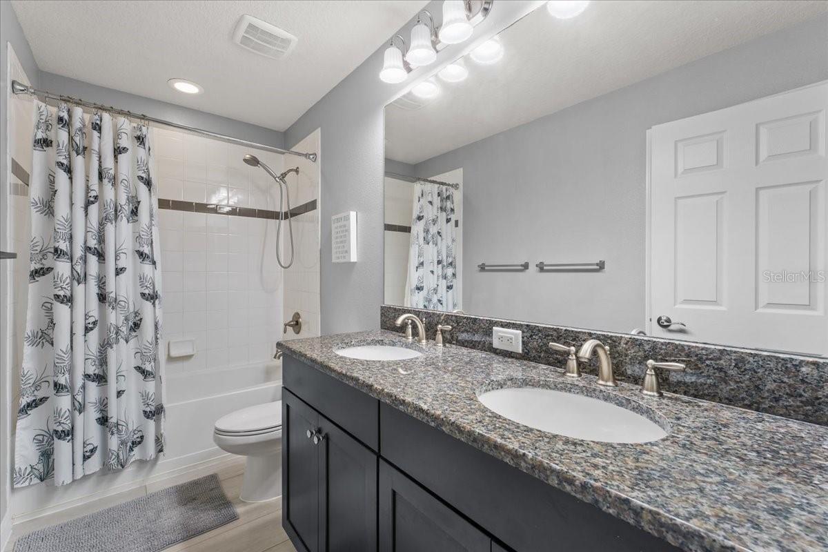 Image 57 of 63 For 1675 Feather Grass Loop