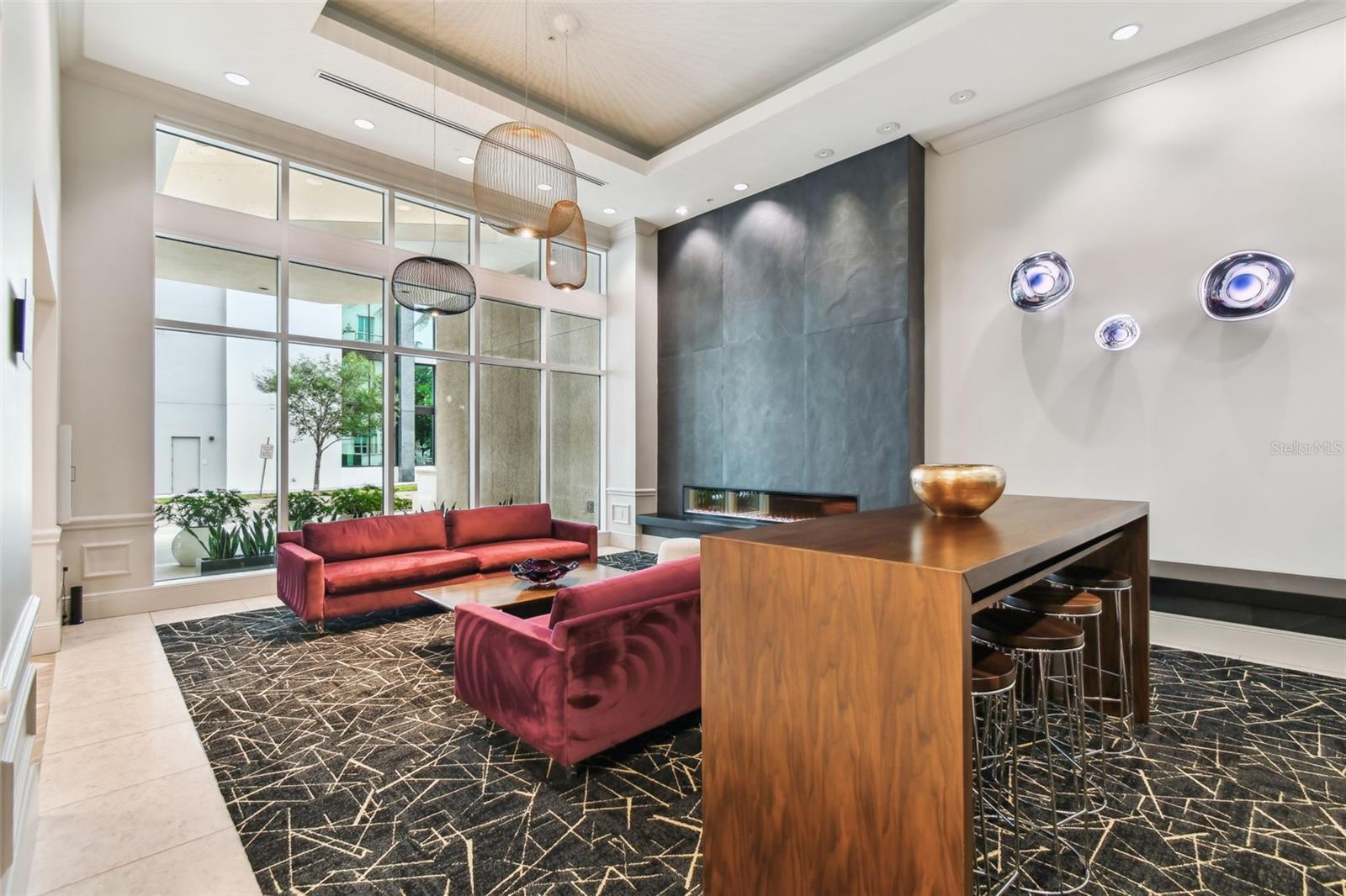 Image 80 of 87 For 450 Knights Run Avenue 2004