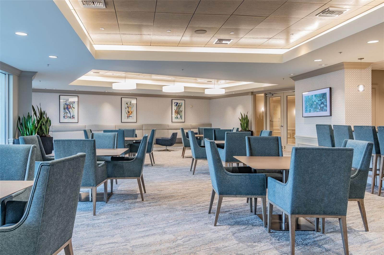 Image 84 of 87 For 450 Knights Run Avenue 2004