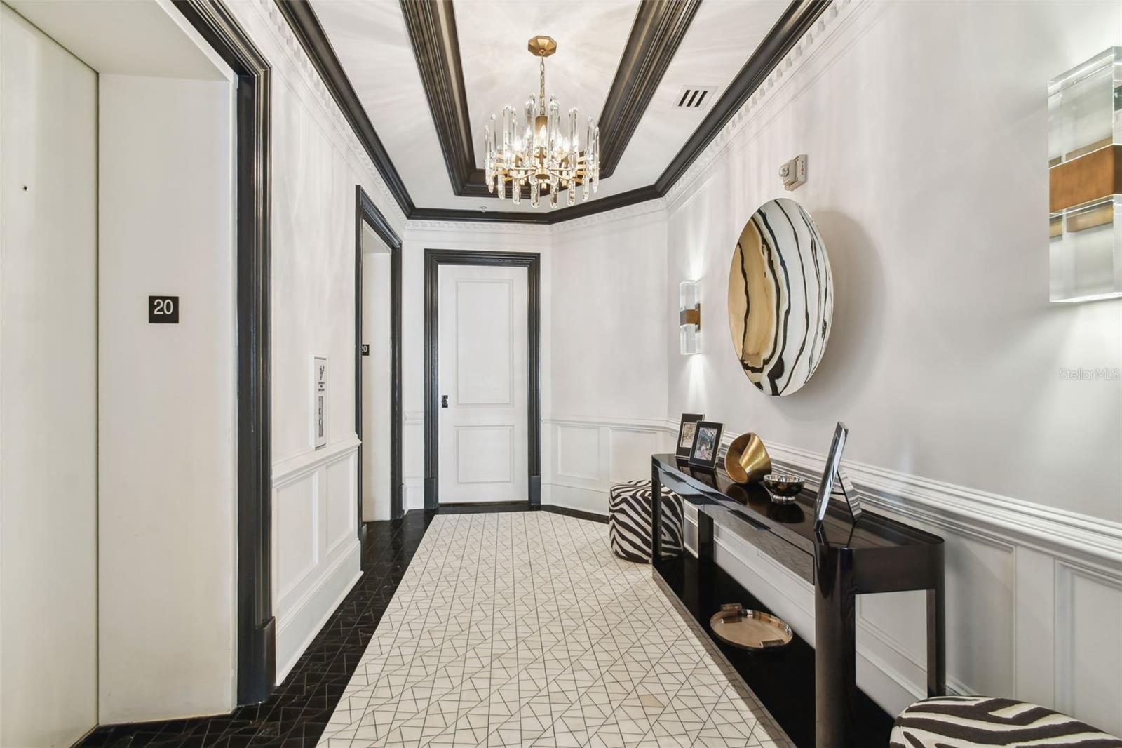 Image 9 of 87 For 450 Knights Run Avenue 2004