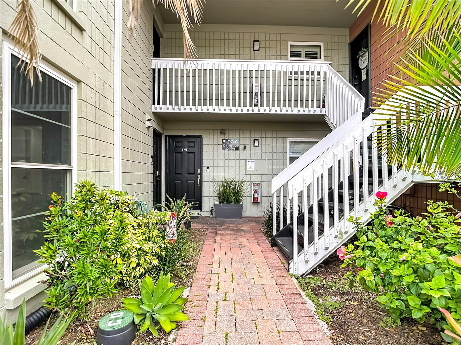 Image 28 of 32 For 2424 Tampa Bay Boulevard C106