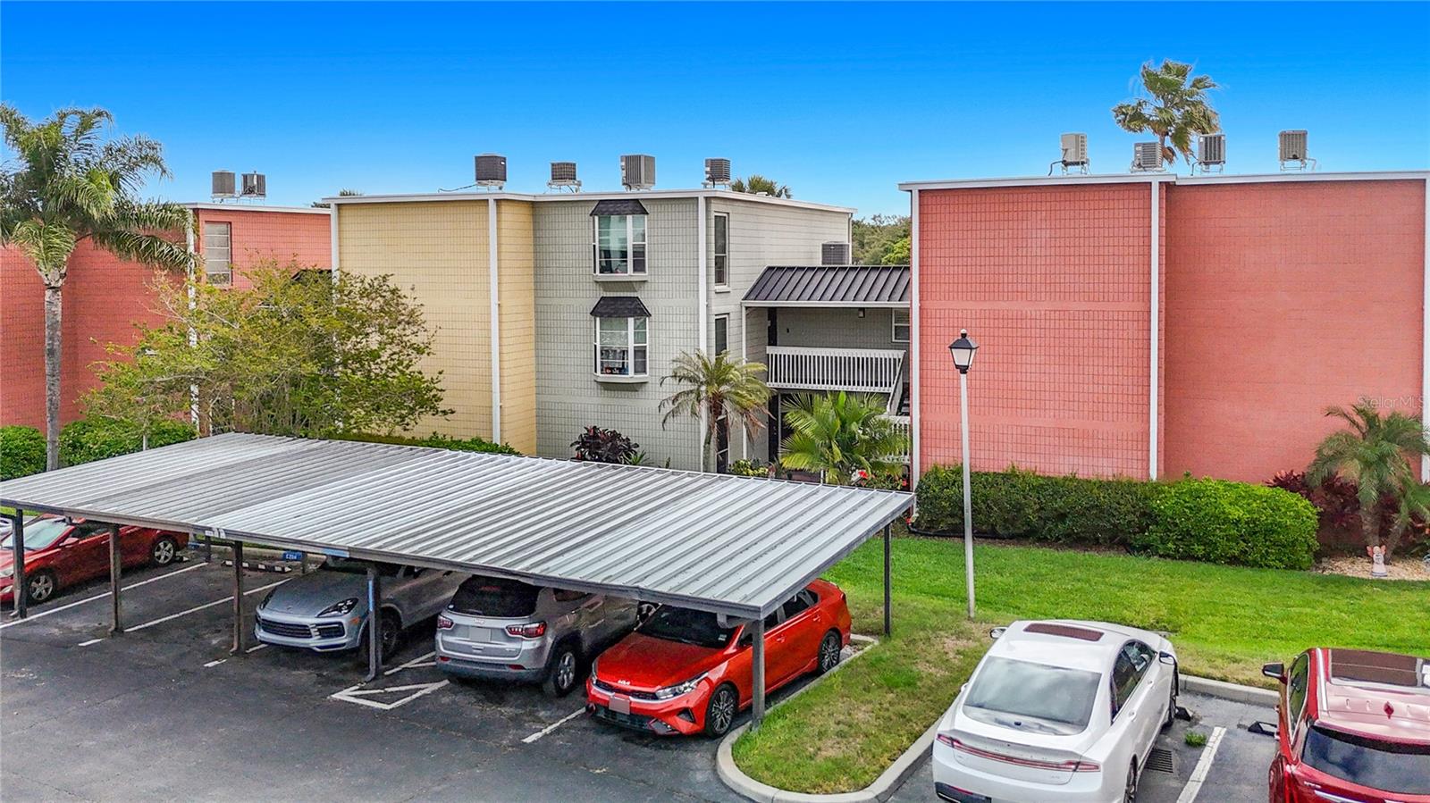 Image 29 of 32 For 2424 Tampa Bay Boulevard C106