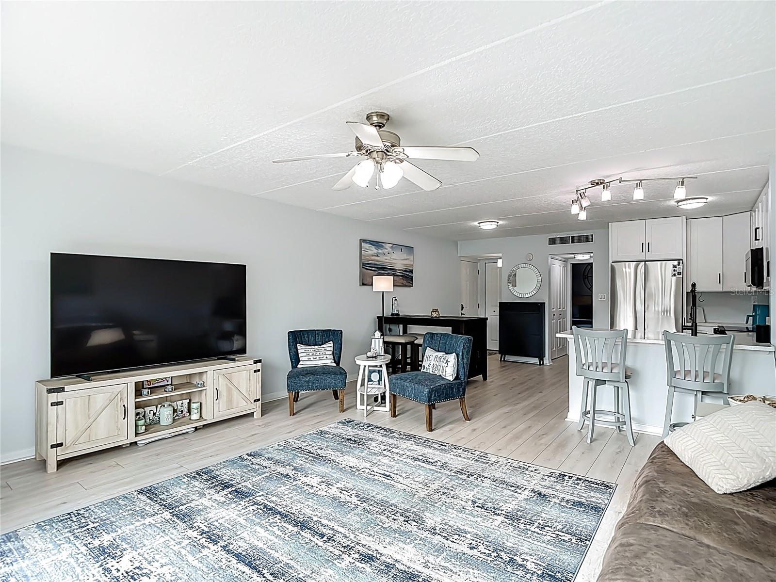 Image 8 of 32 For 2424 Tampa Bay Boulevard C106