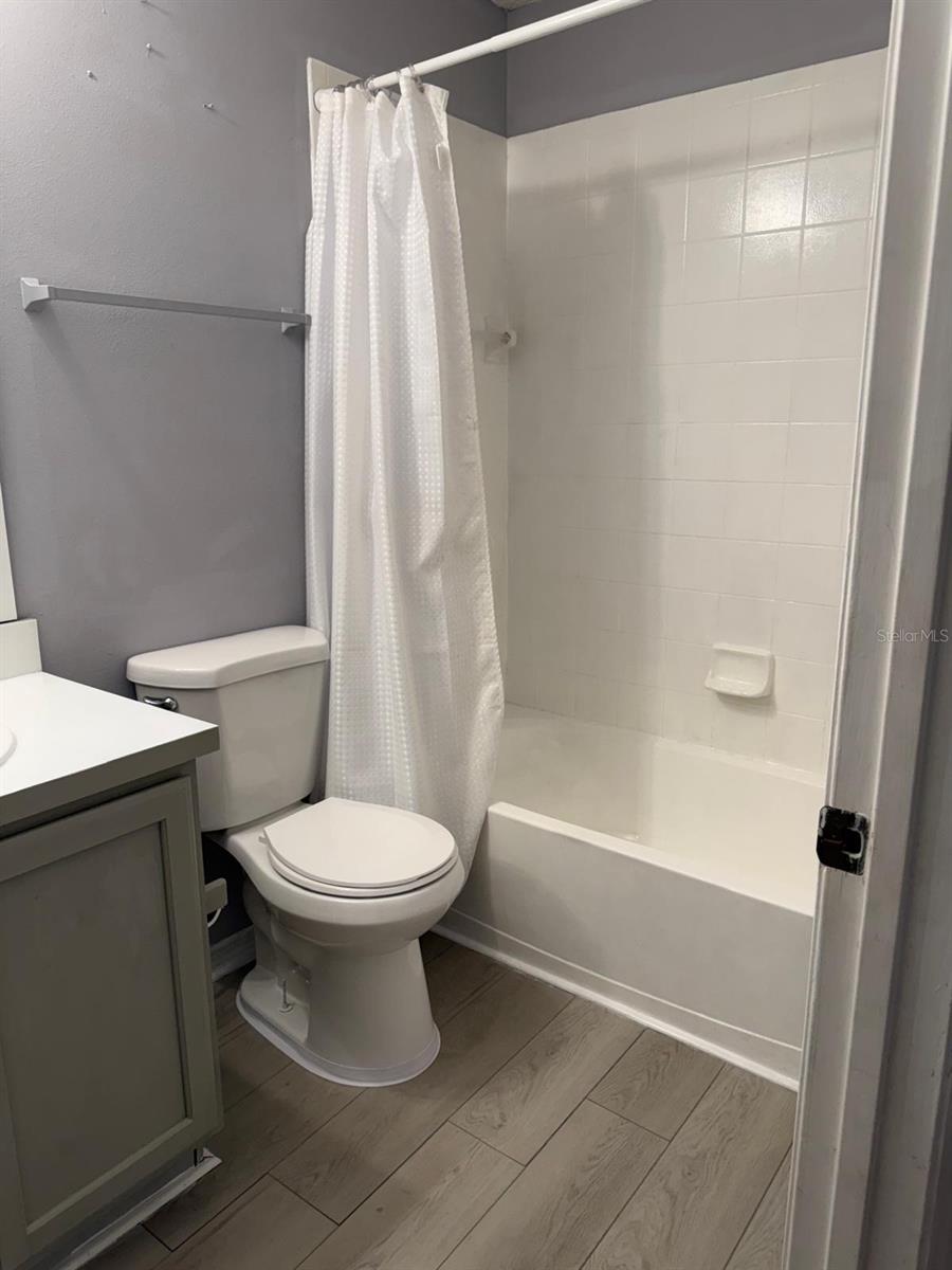 Image 10 of 15 For 15187 Harrowgate Way