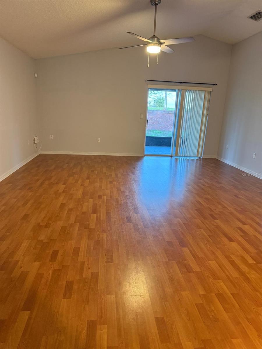 Image 2 of 15 For 15187 Harrowgate Way