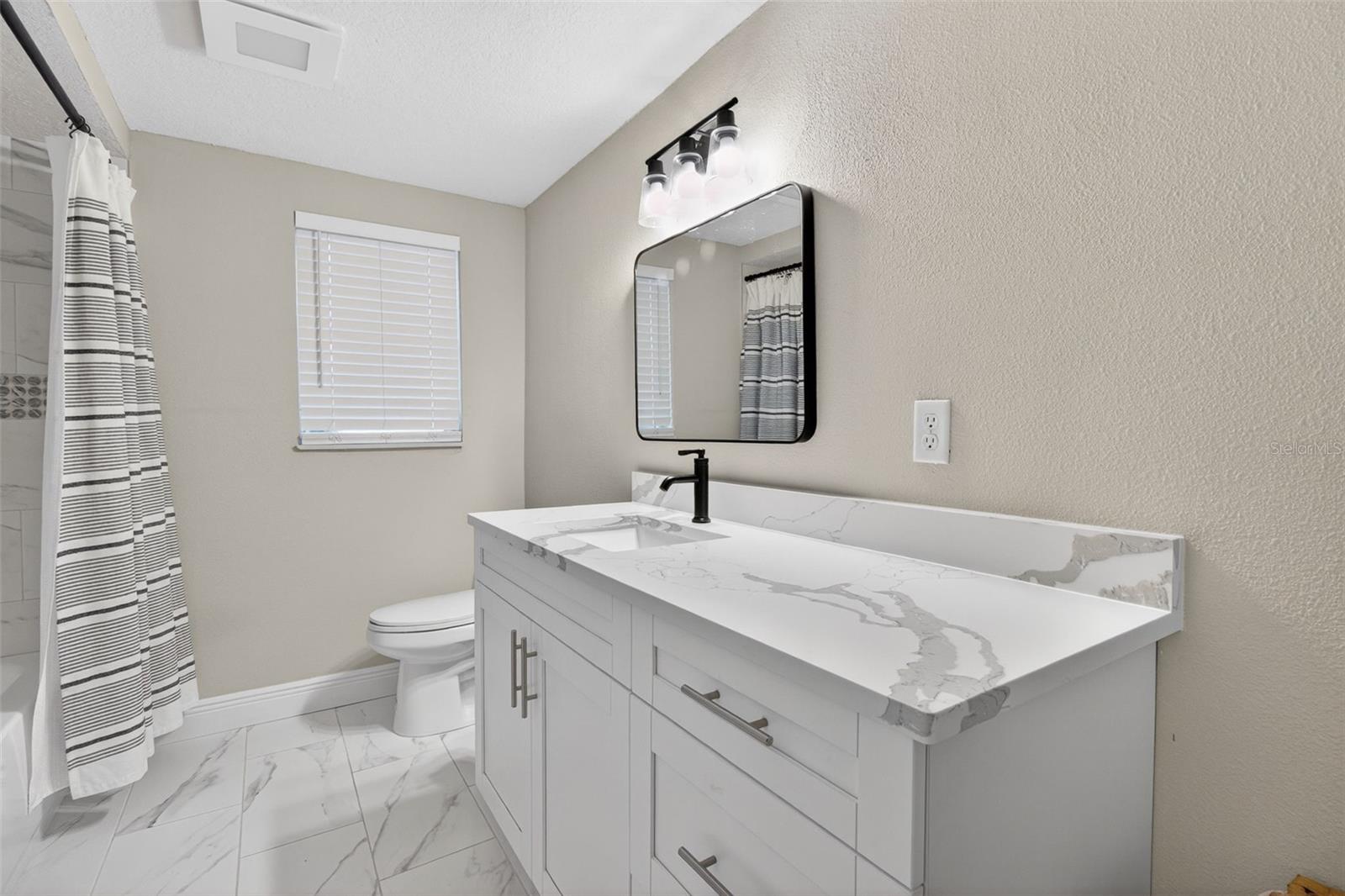 Image 25 of 56 For 823 Riverside Drive