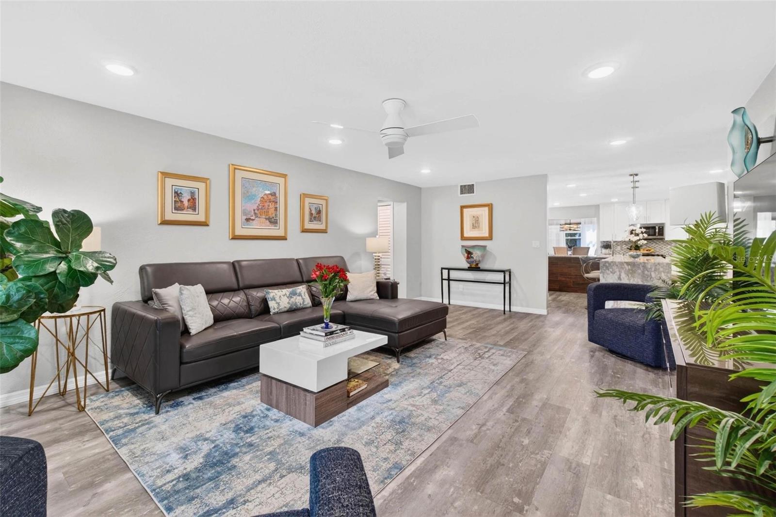 Image 4 of 31 For 1065 Eden Isle Boulevard Ne 1