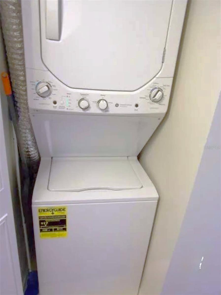 Image 10 of 25 For 1344 Pine Ridge Circle E E3