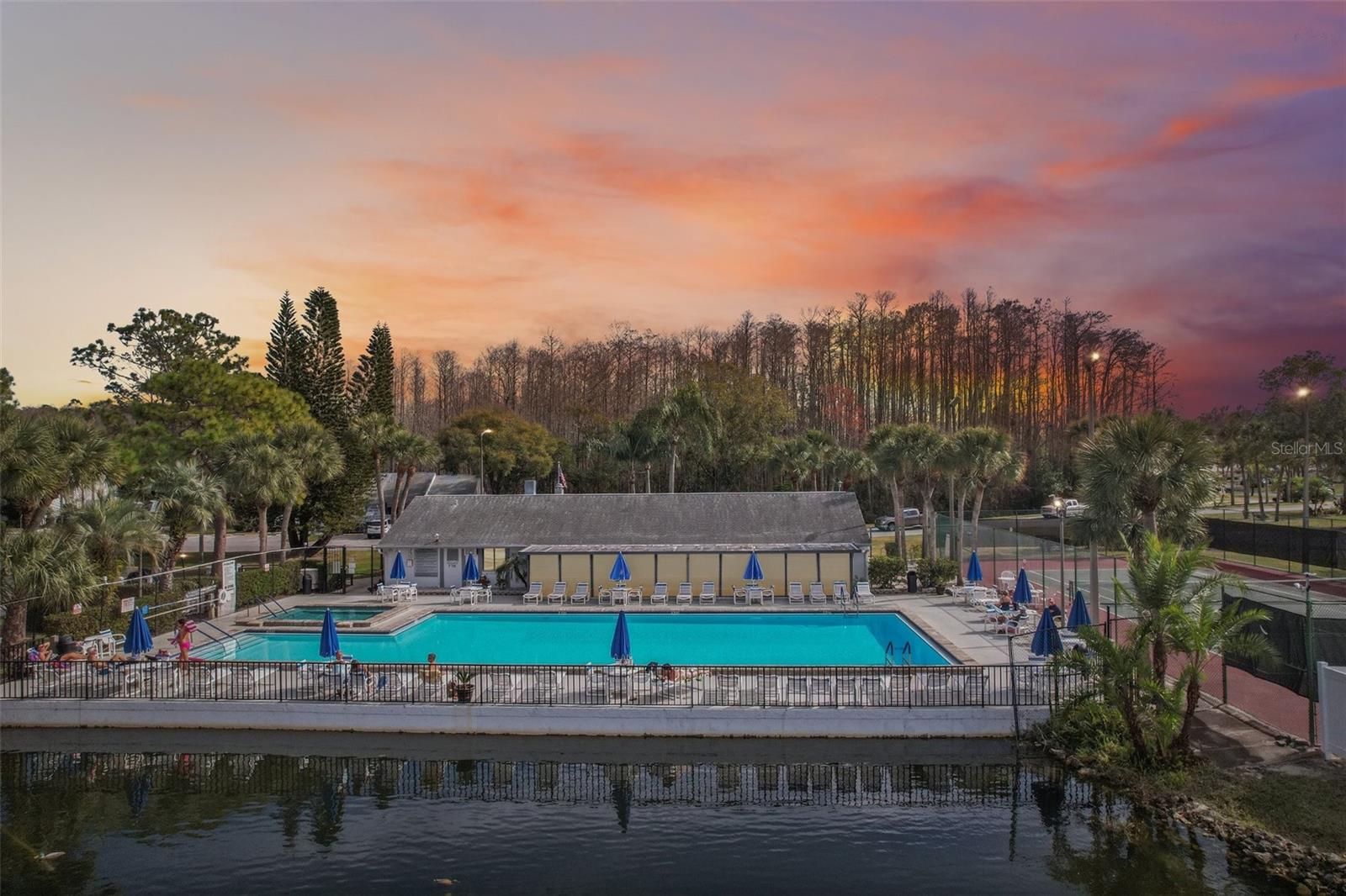 Image 11 of 25 For 1344 Pine Ridge Circle E E3