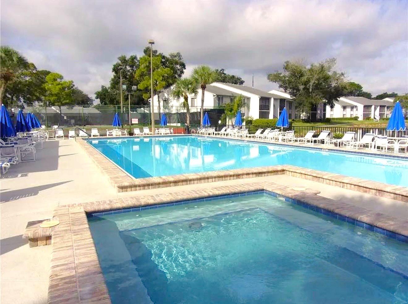 Image 13 of 25 For 1344 Pine Ridge Circle E E3