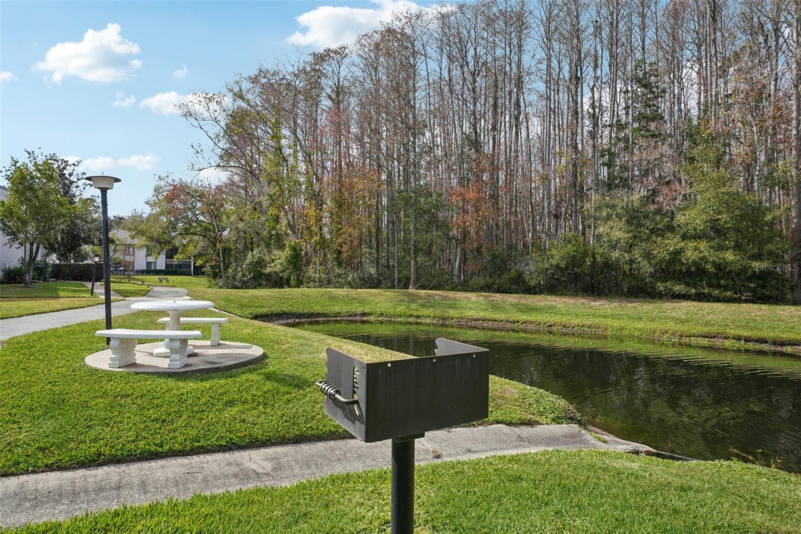 Image 17 of 25 For 1344 Pine Ridge Circle E E3