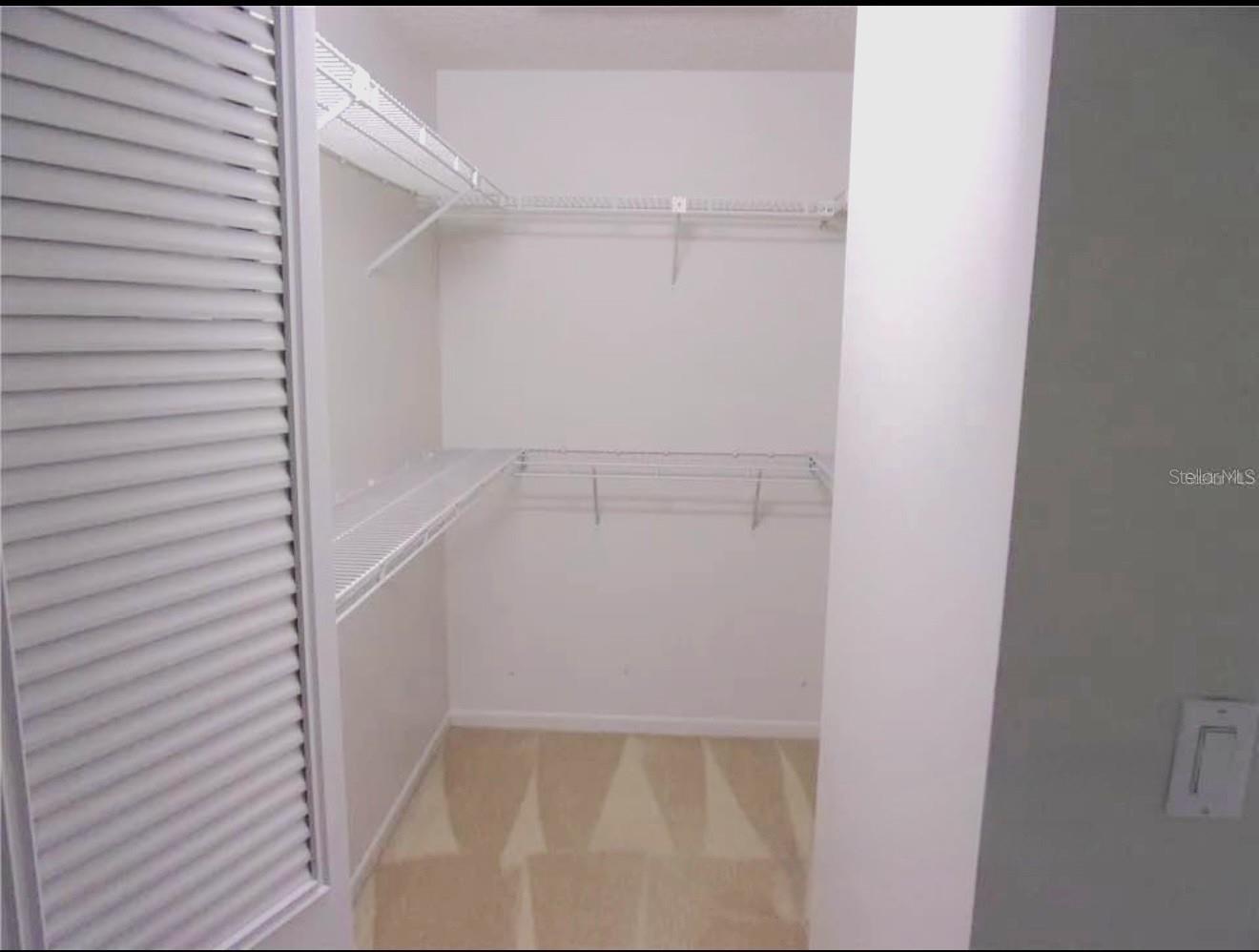 Image 7 of 25 For 1344 Pine Ridge Circle E E3