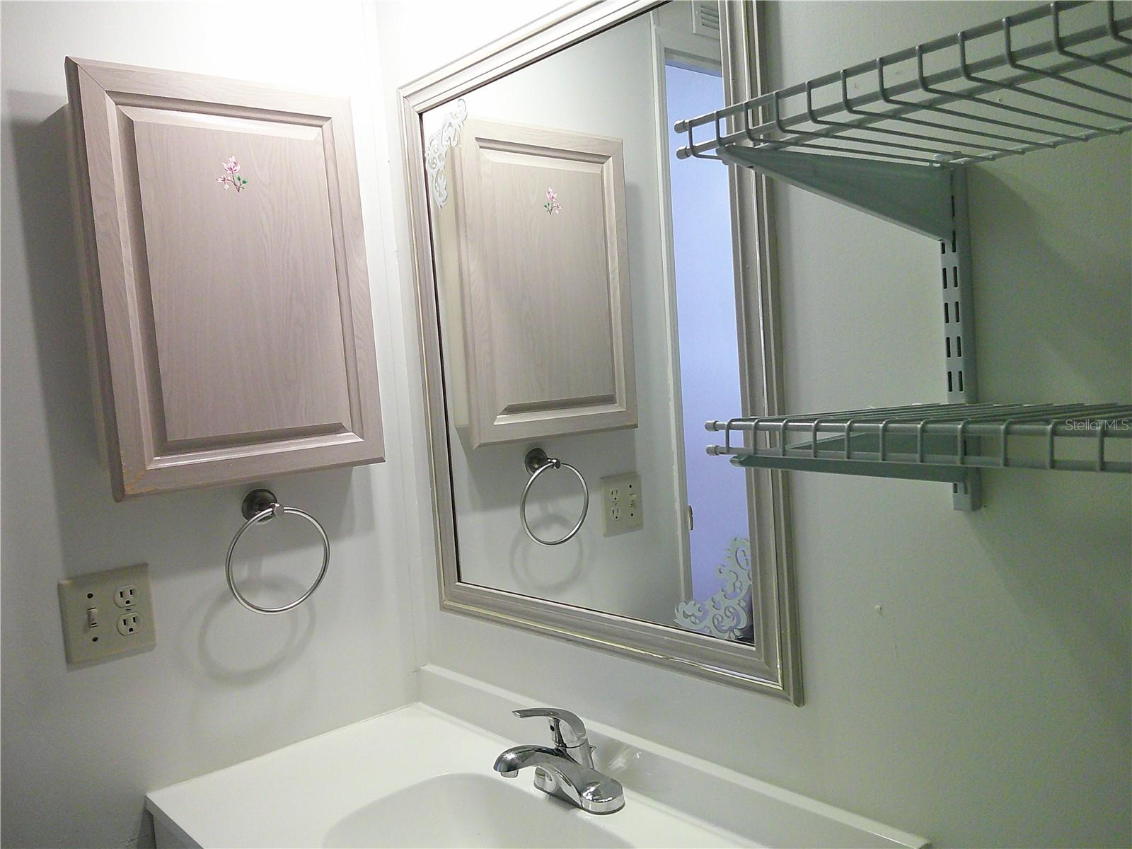 Image 13 of 42 For 3205 Hickory Drive