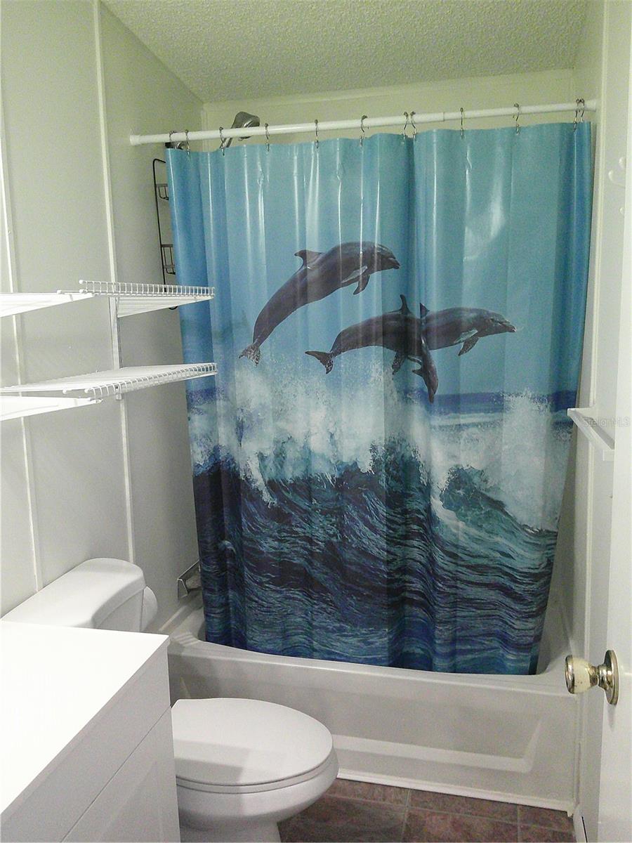 Image 15 of 42 For 3205 Hickory Drive