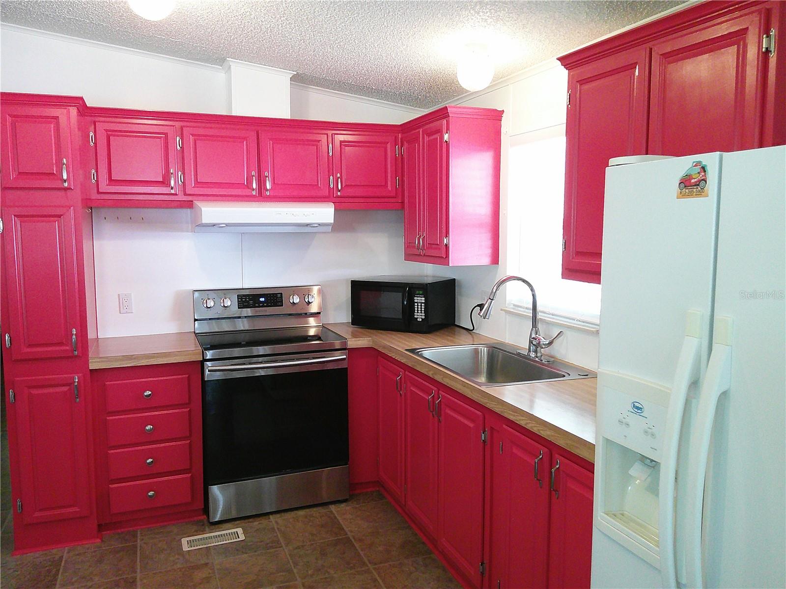 Image 6 of 42 For 3205 Hickory Drive