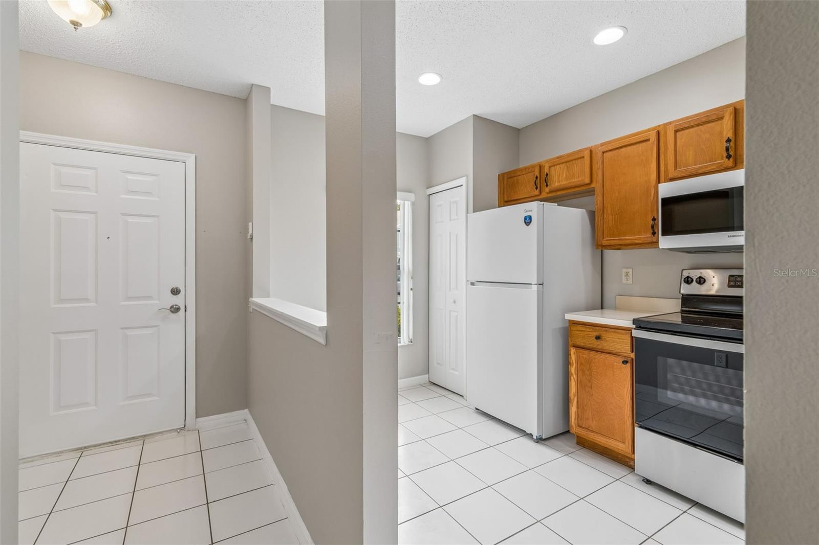 Image 10 of 85 For 2237 Lake Woodberry Circle