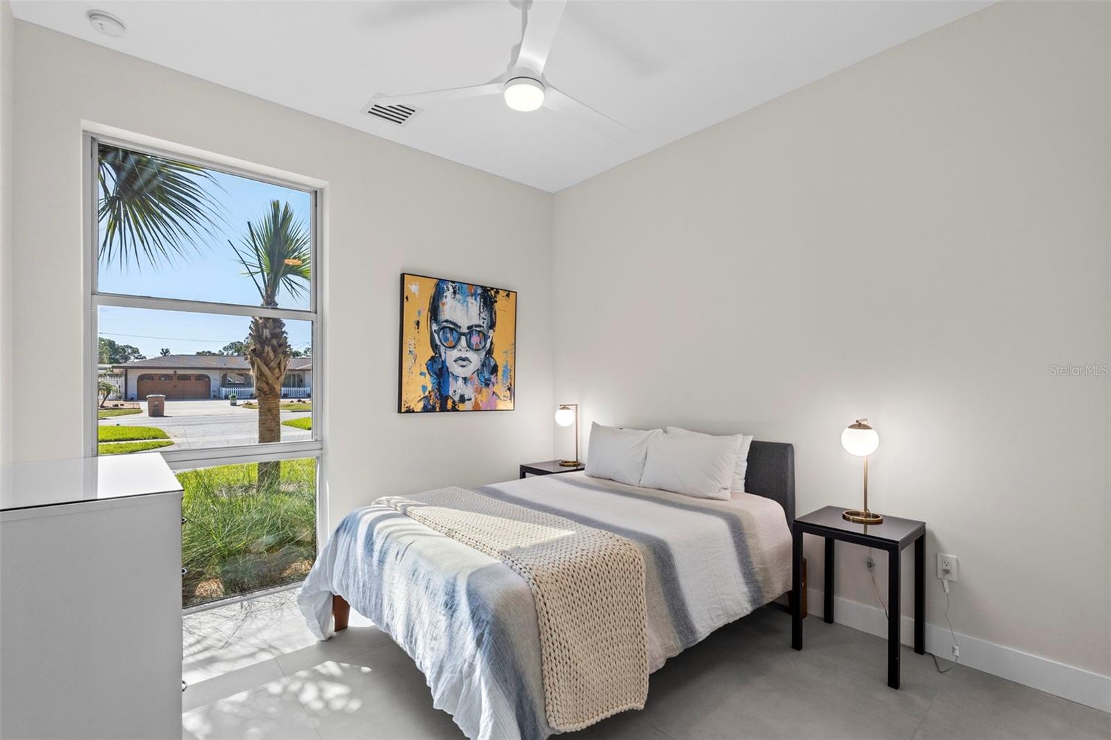 Image 47 of 79 For 1304 Indian Rocks Road