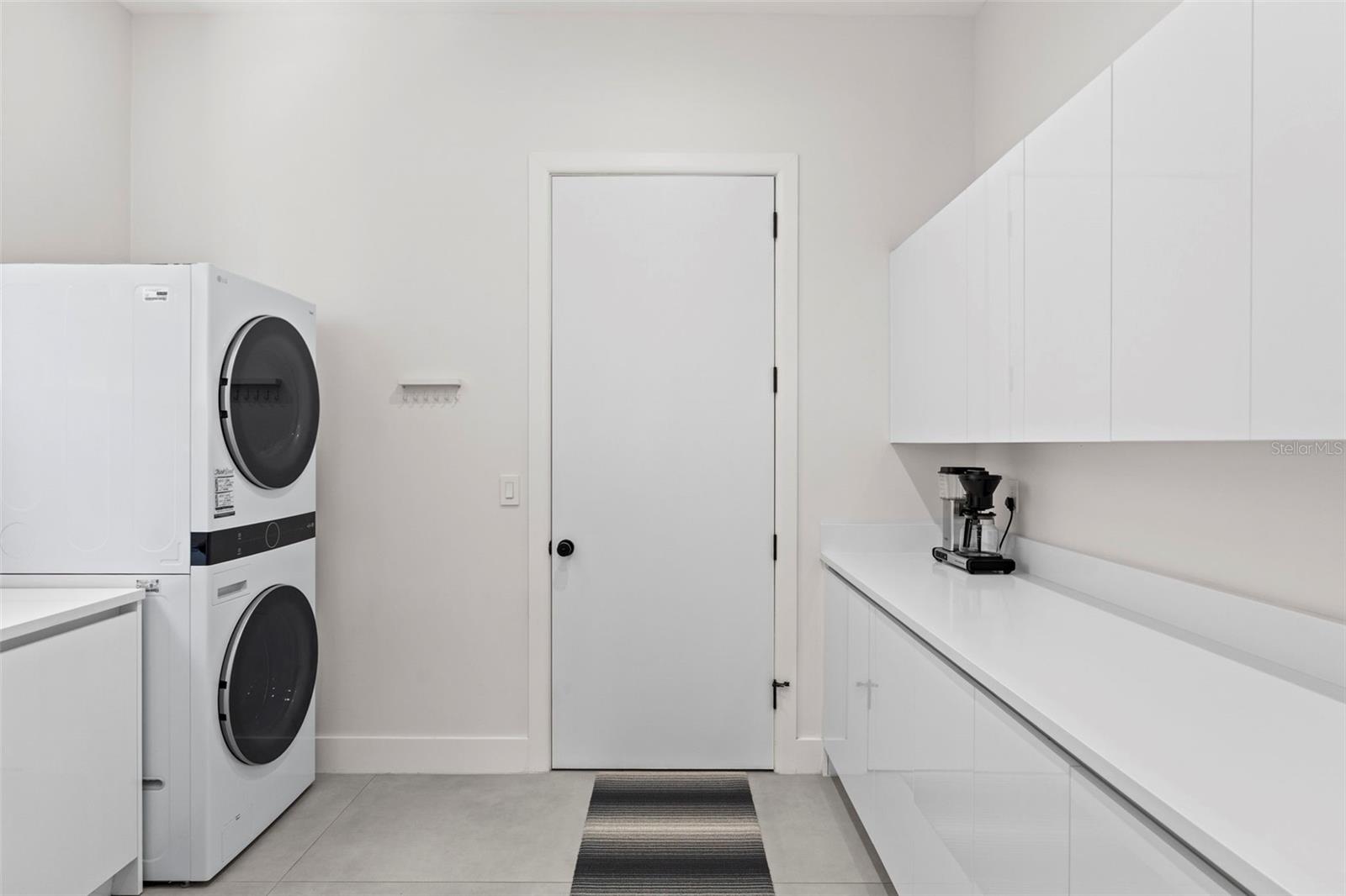 Image 55 of 79 For 1304 Indian Rocks Road