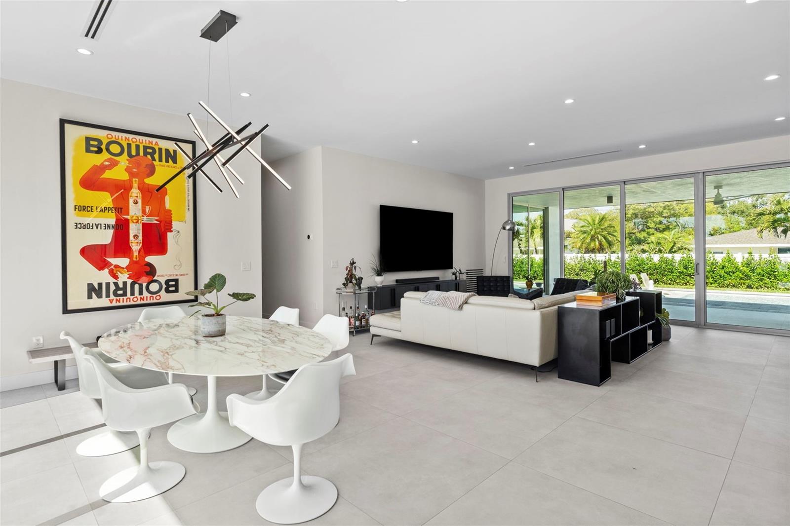 Image 6 of 79 For 1304 Indian Rocks Road