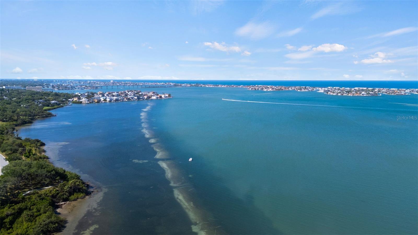 Image 65 of 79 For 1304 Indian Rocks Road