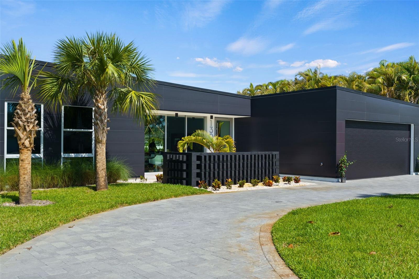 Image 74 of 79 For 1304 Indian Rocks Road