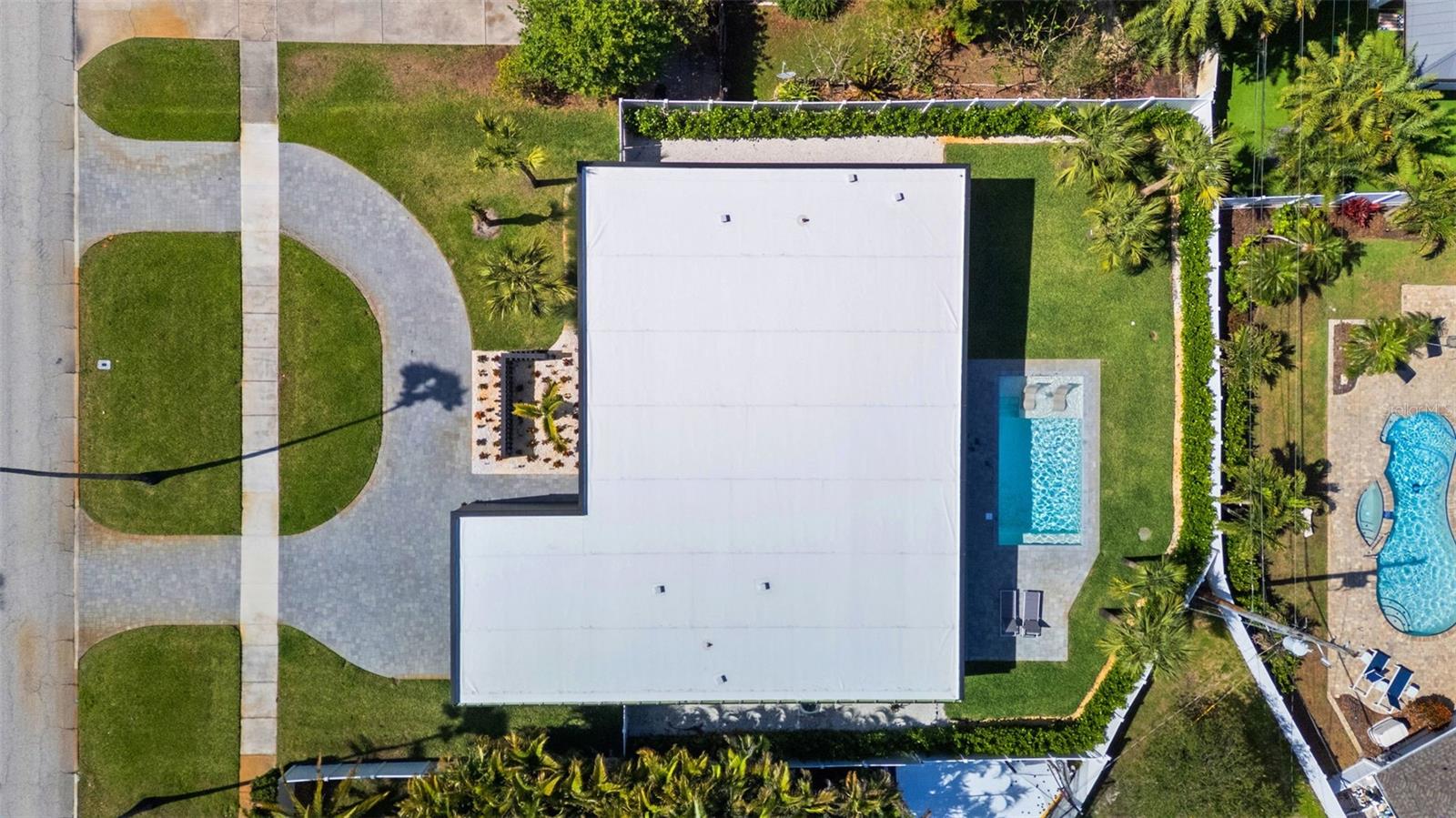 Image 78 of 79 For 1304 Indian Rocks Road