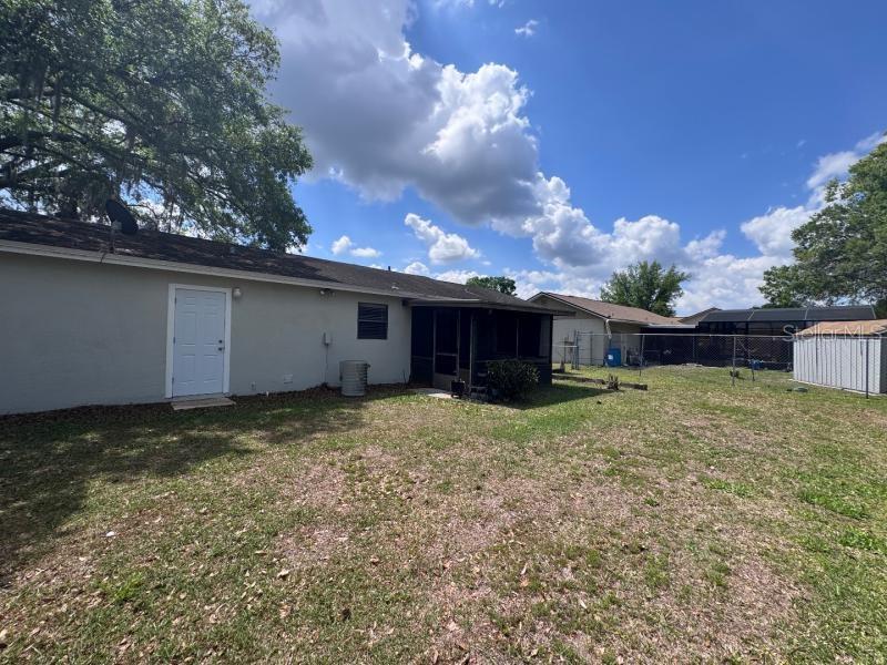 Image 5 of 24 For 738 Caribou Drive