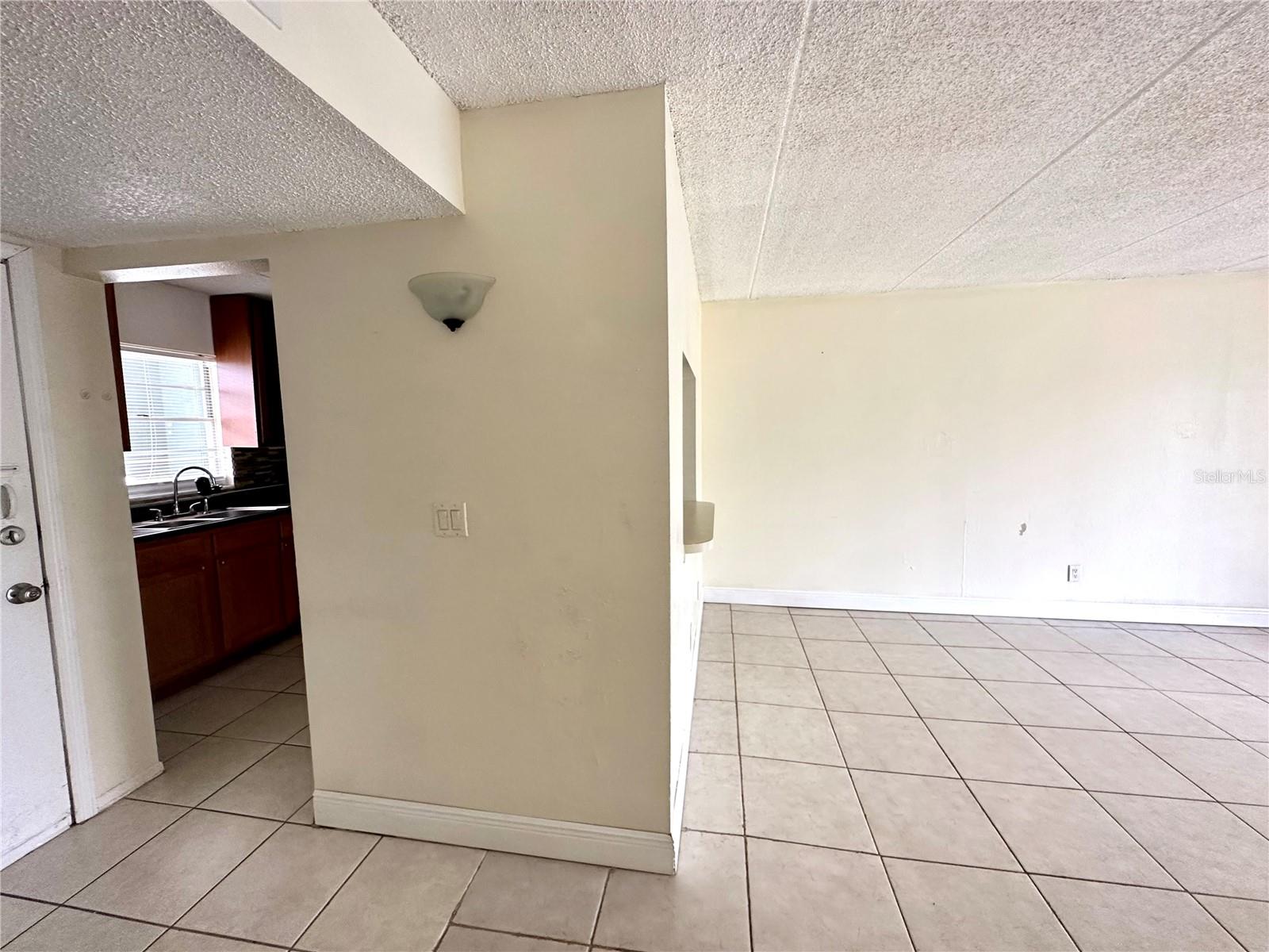 Image 7 of 12 For 2830 Somerset Park Drive 201