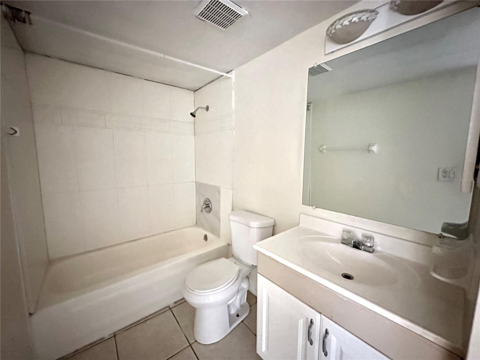 Image 9 of 12 For 2830 Somerset Park Drive 201