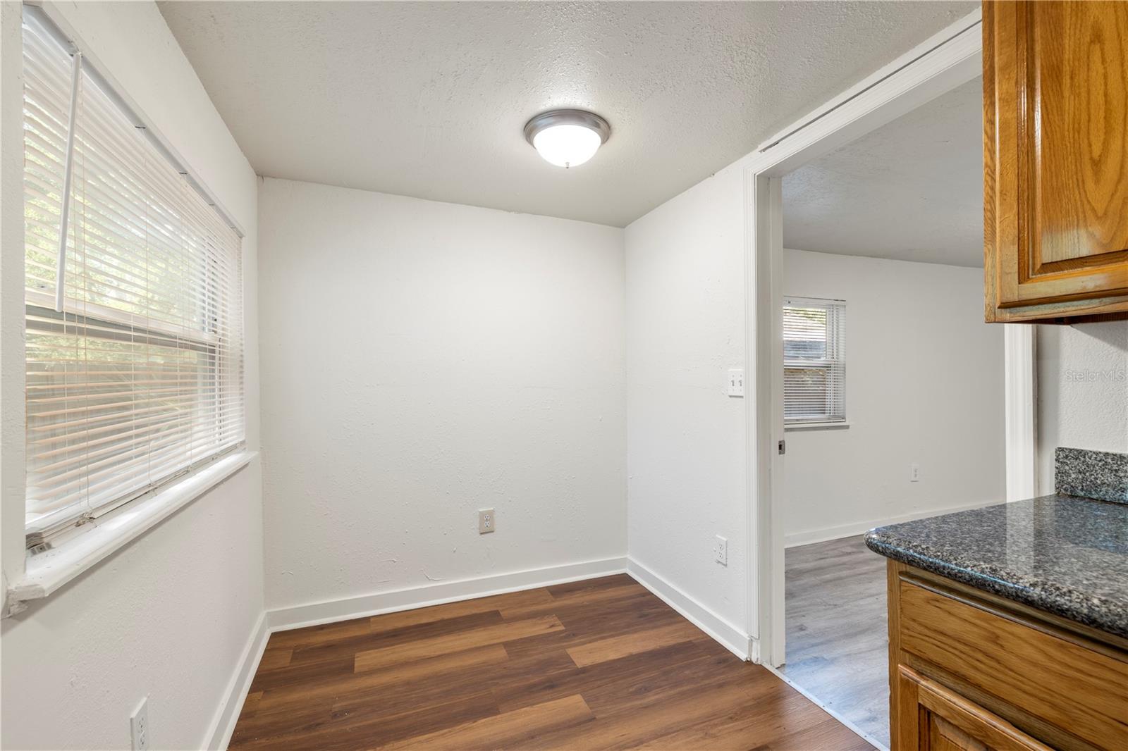 Image 22 of 49 For 665 26th Avenue S