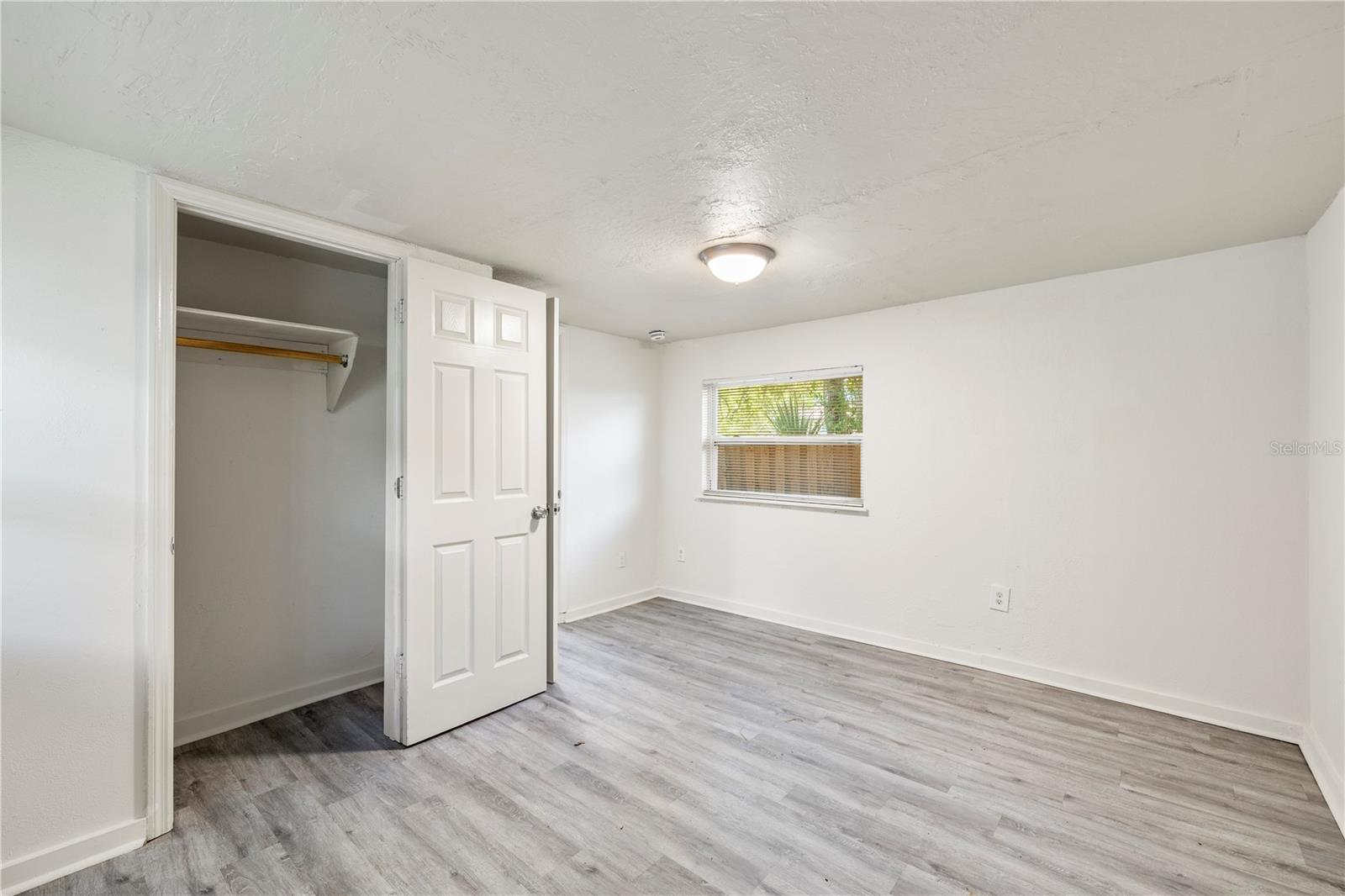 Image 24 of 49 For 665 26th Avenue S