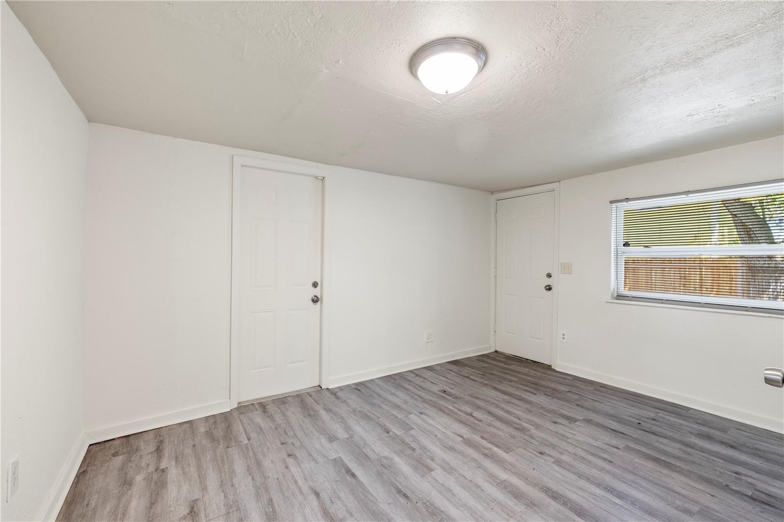 Image 25 of 49 For 665 26th Avenue S