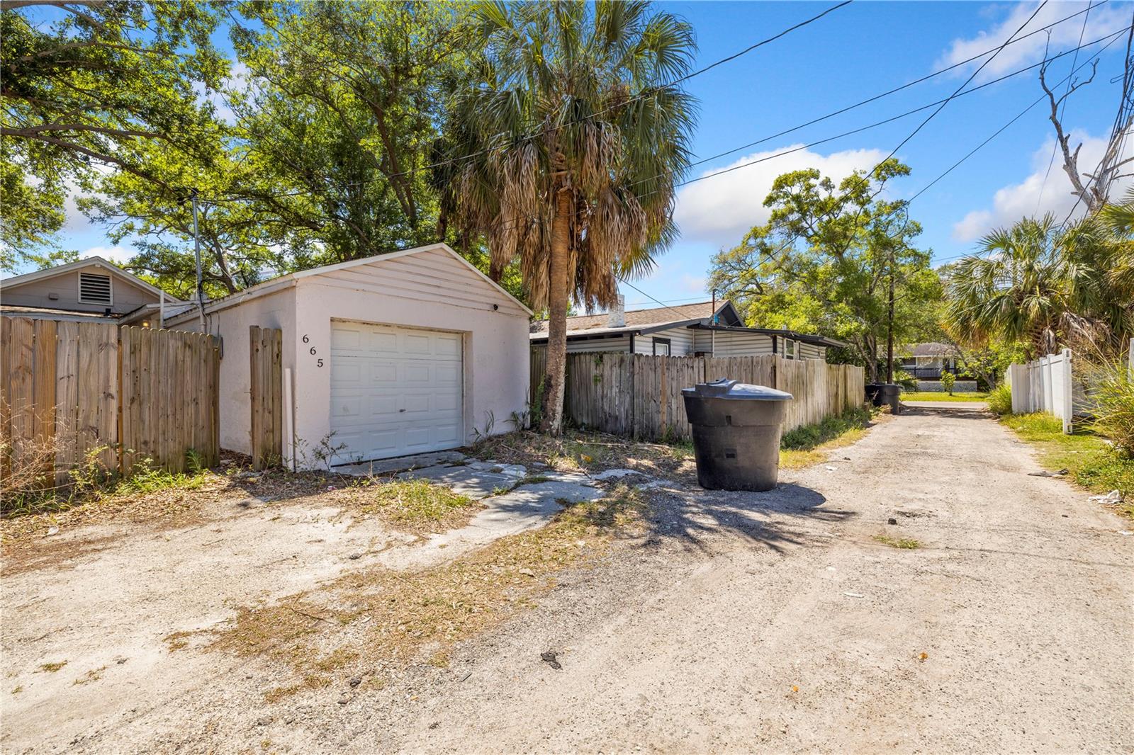 Image 33 of 49 For 665 26th Avenue S