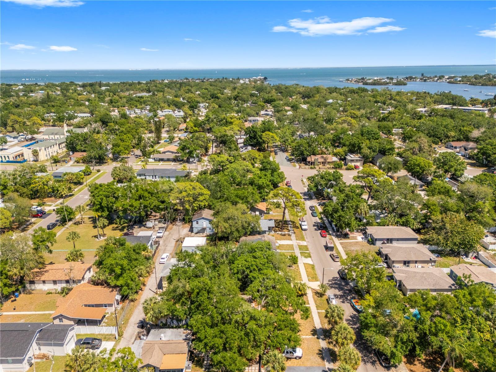 Image 40 of 49 For 665 26th Avenue S