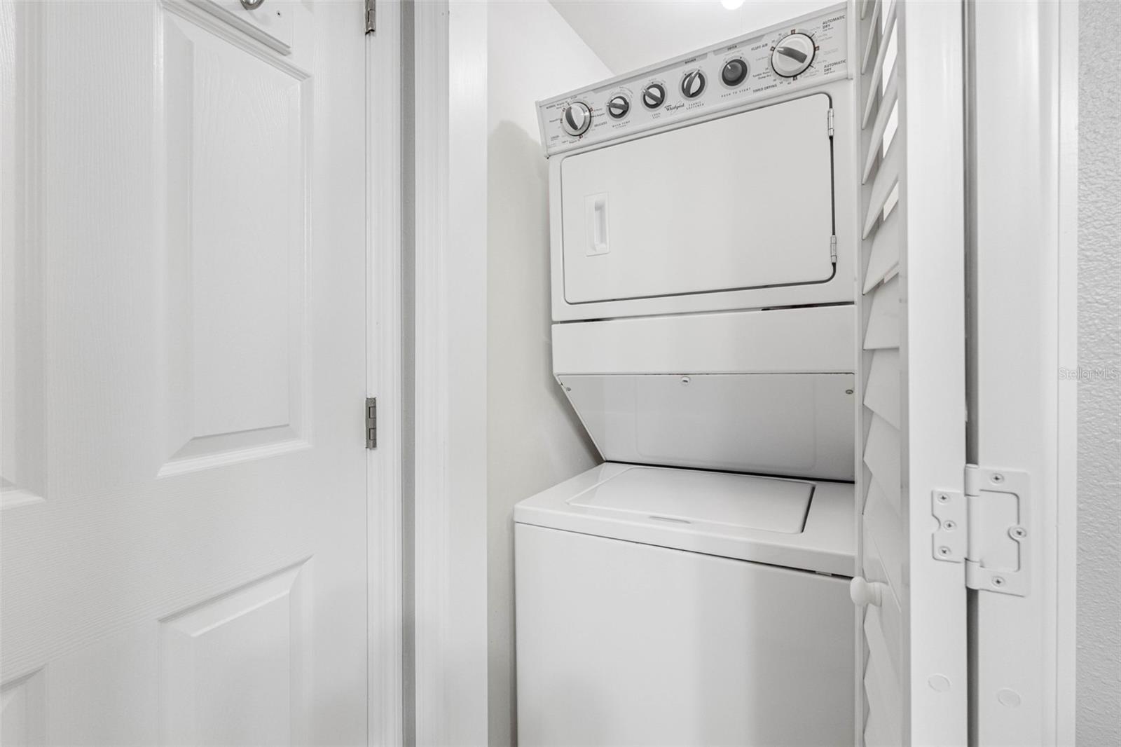 Image 31 of 49 For 1501 Gulf Boulevard 102