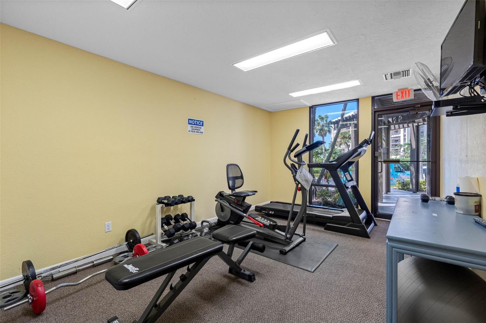 Image 43 of 49 For 1501 Gulf Boulevard 102