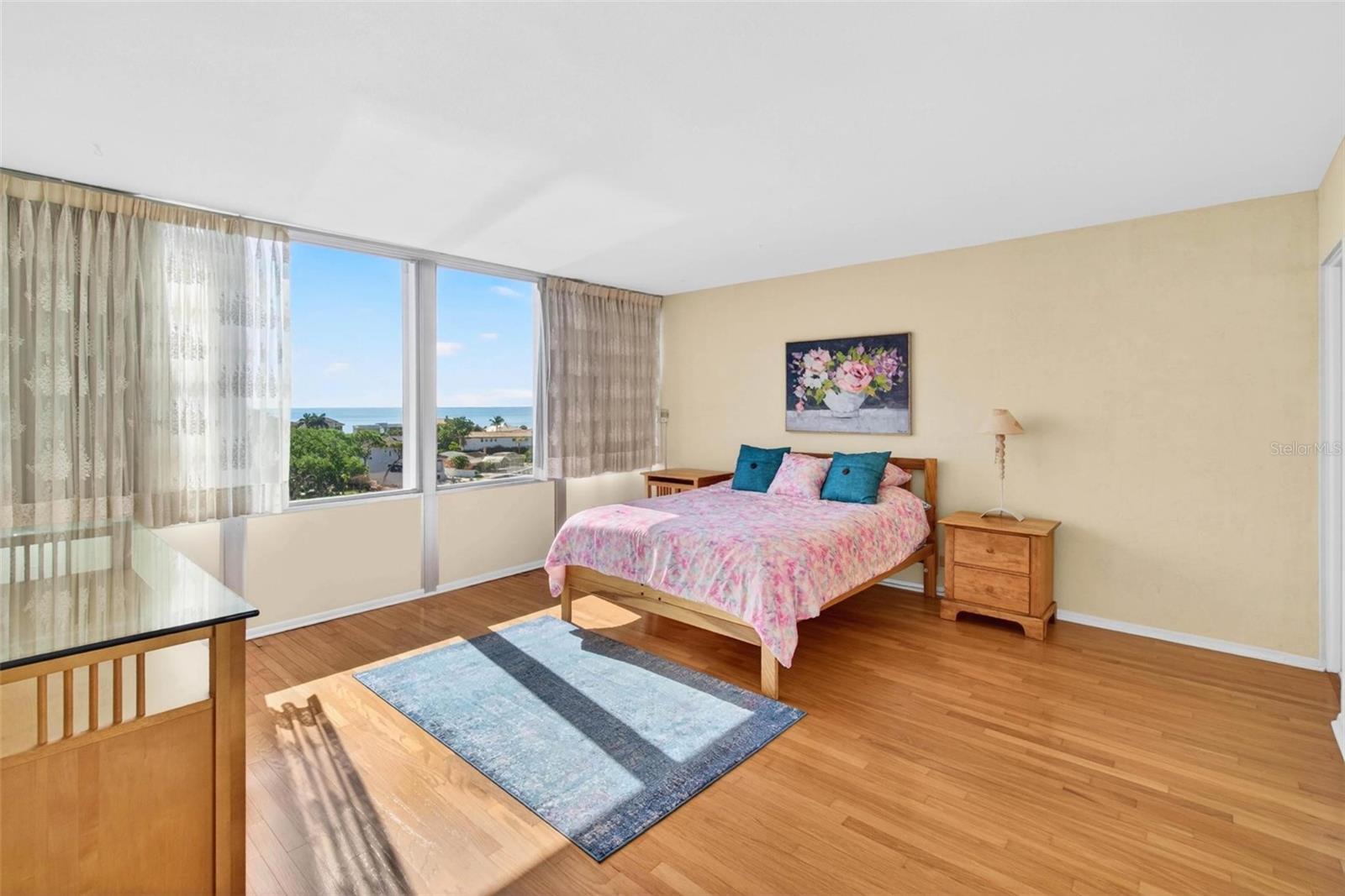 Image 17 of 41 For 1365 Snell Isle Boulevard Ne 6a