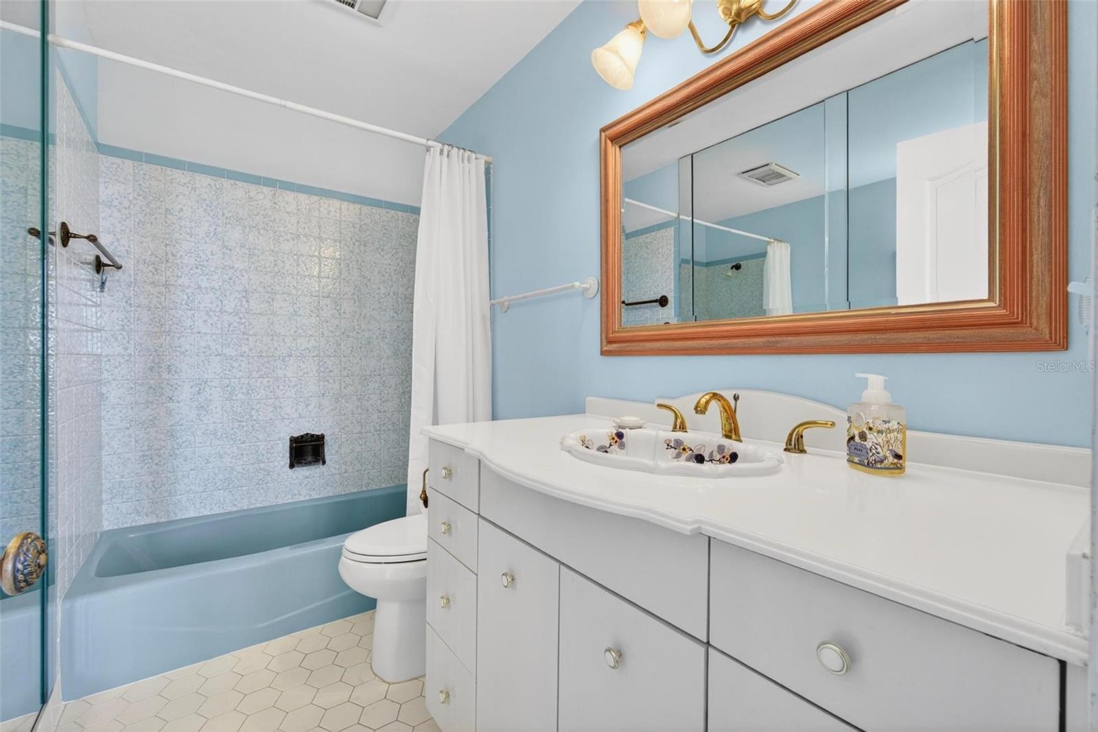 Image 21 of 41 For 1365 Snell Isle Boulevard Ne 6a