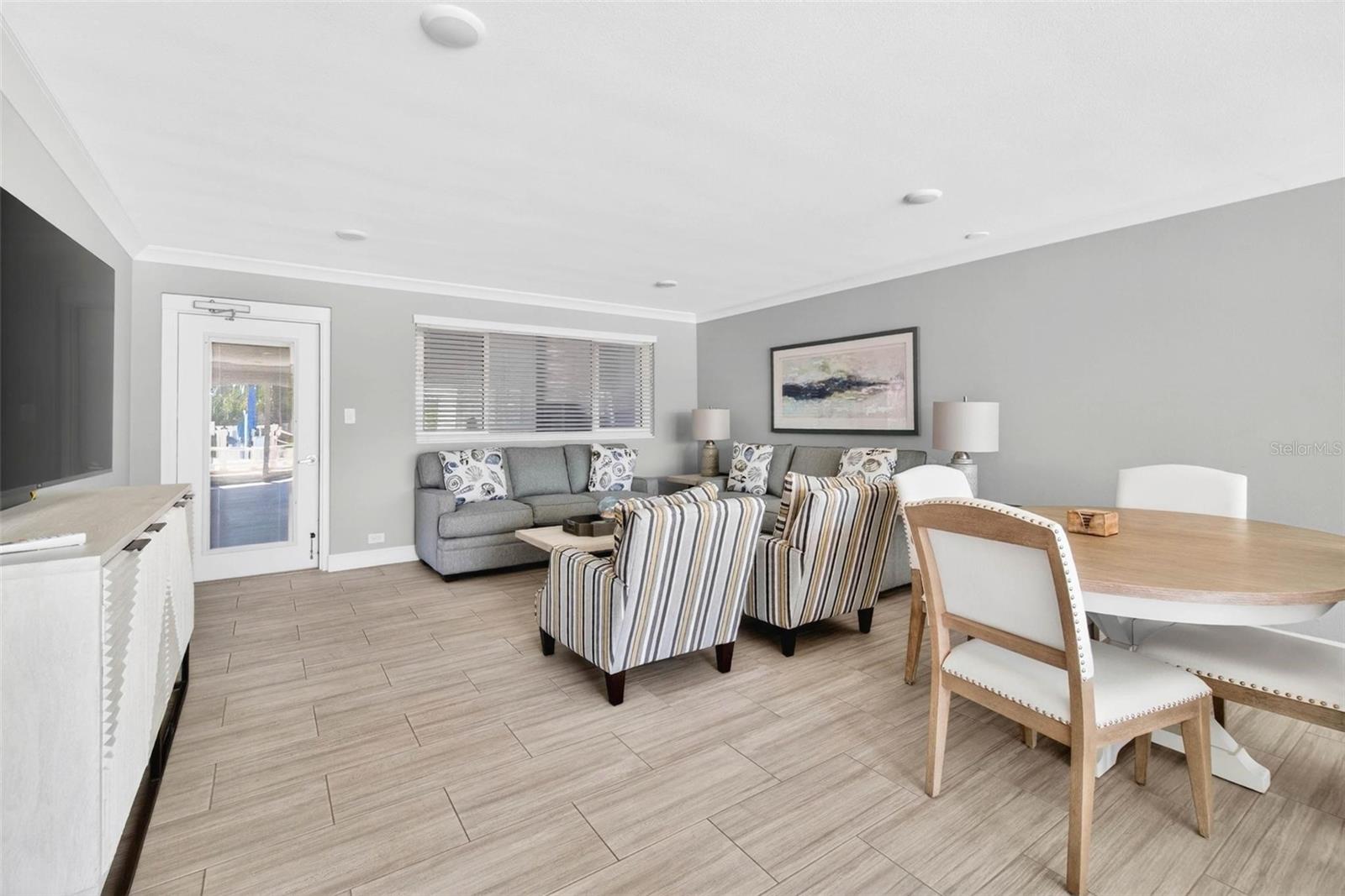 Image 32 of 41 For 1365 Snell Isle Boulevard Ne 6a