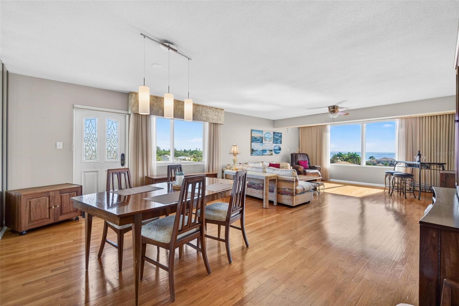 Image 6 of 41 For 1365 Snell Isle Boulevard Ne 6a