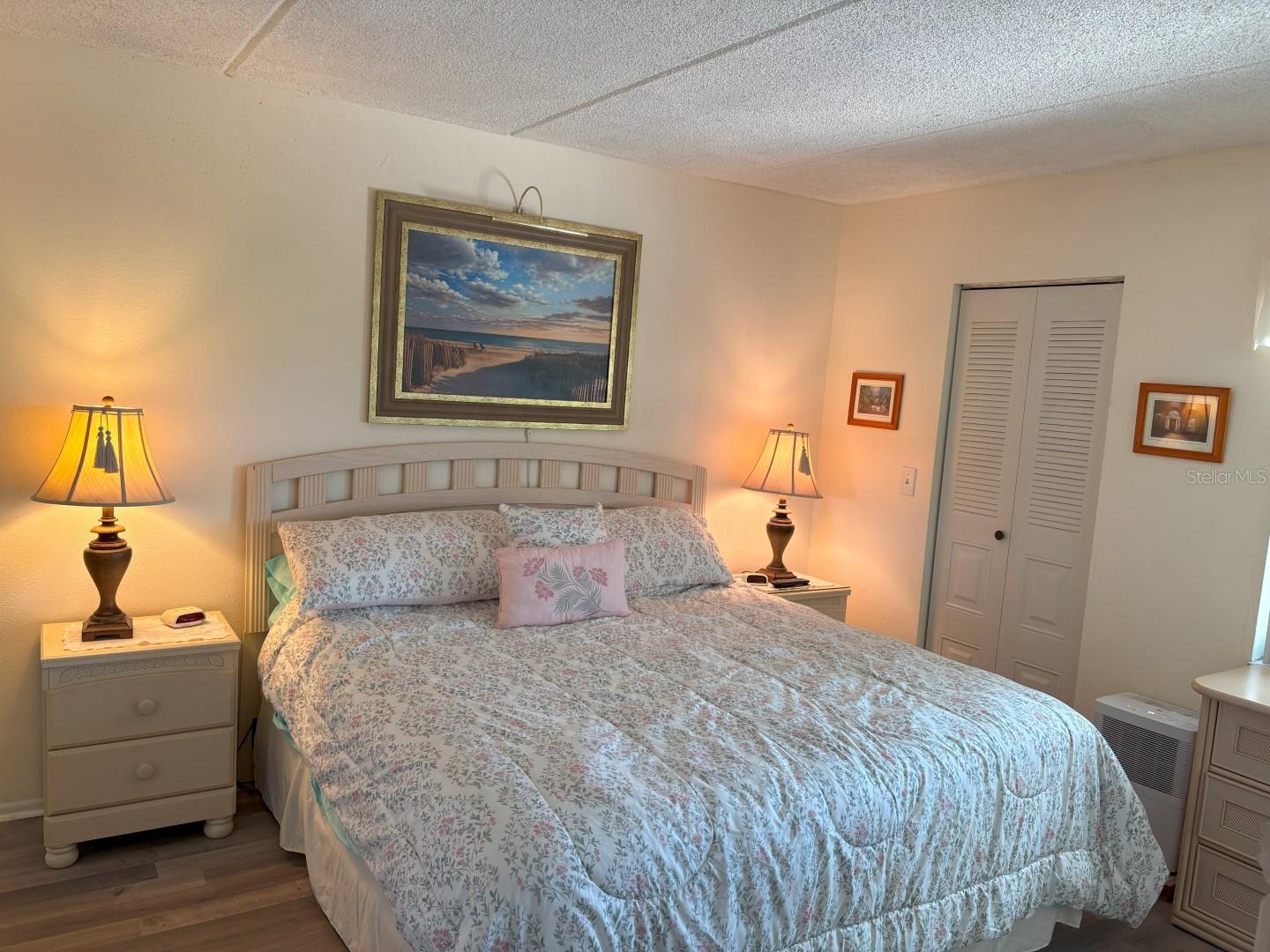 Image 5 of 23 For 303 Meadow Lane