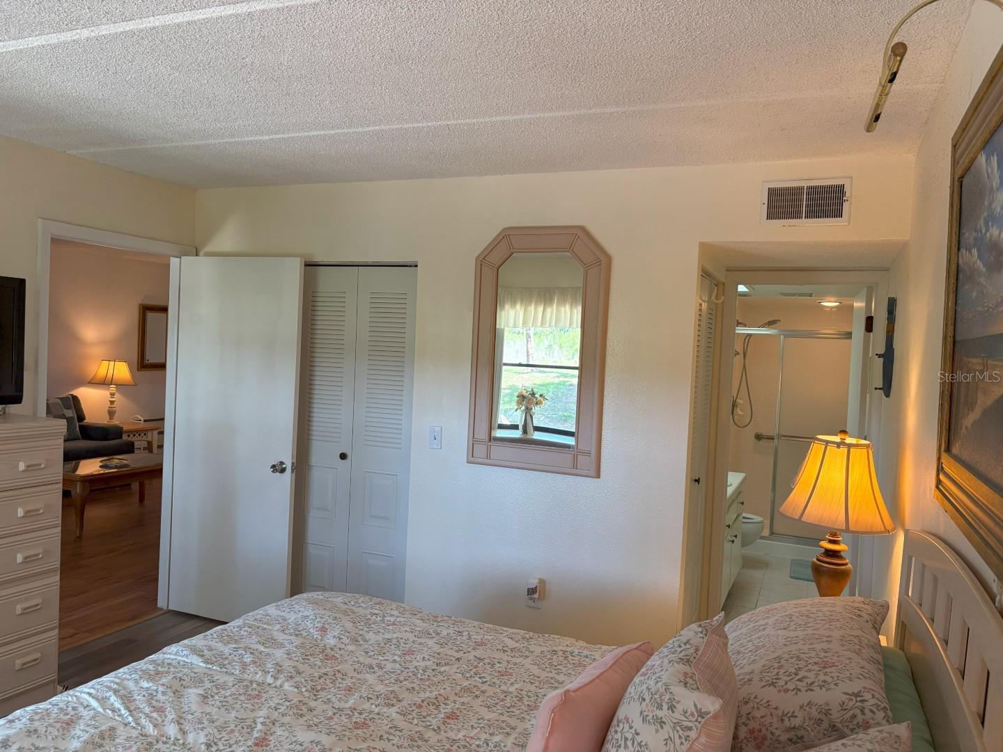 Image 6 of 23 For 303 Meadow Lane