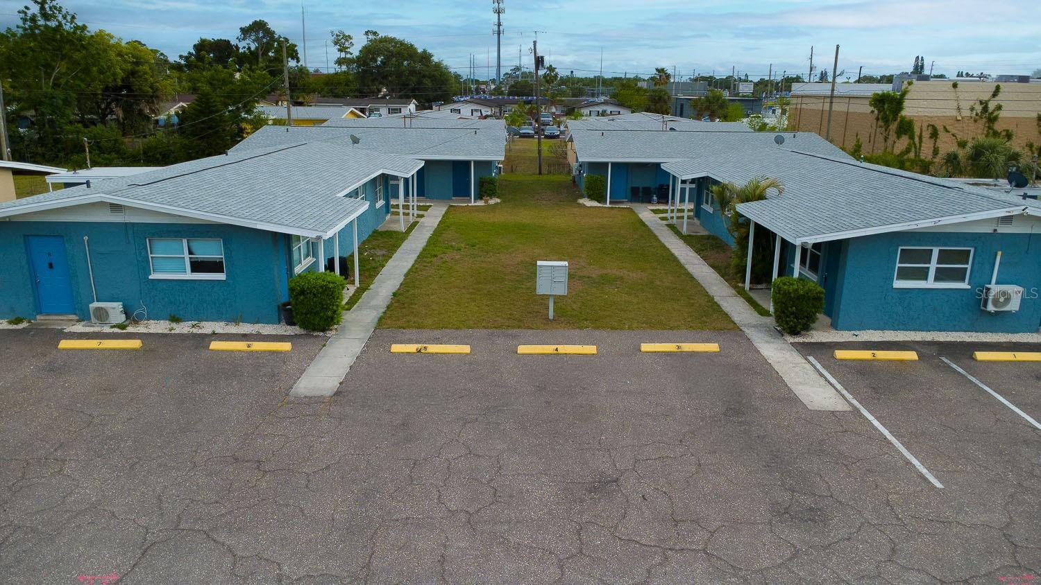 Image 36 of 39 For 6538 42nd Avenue N 7