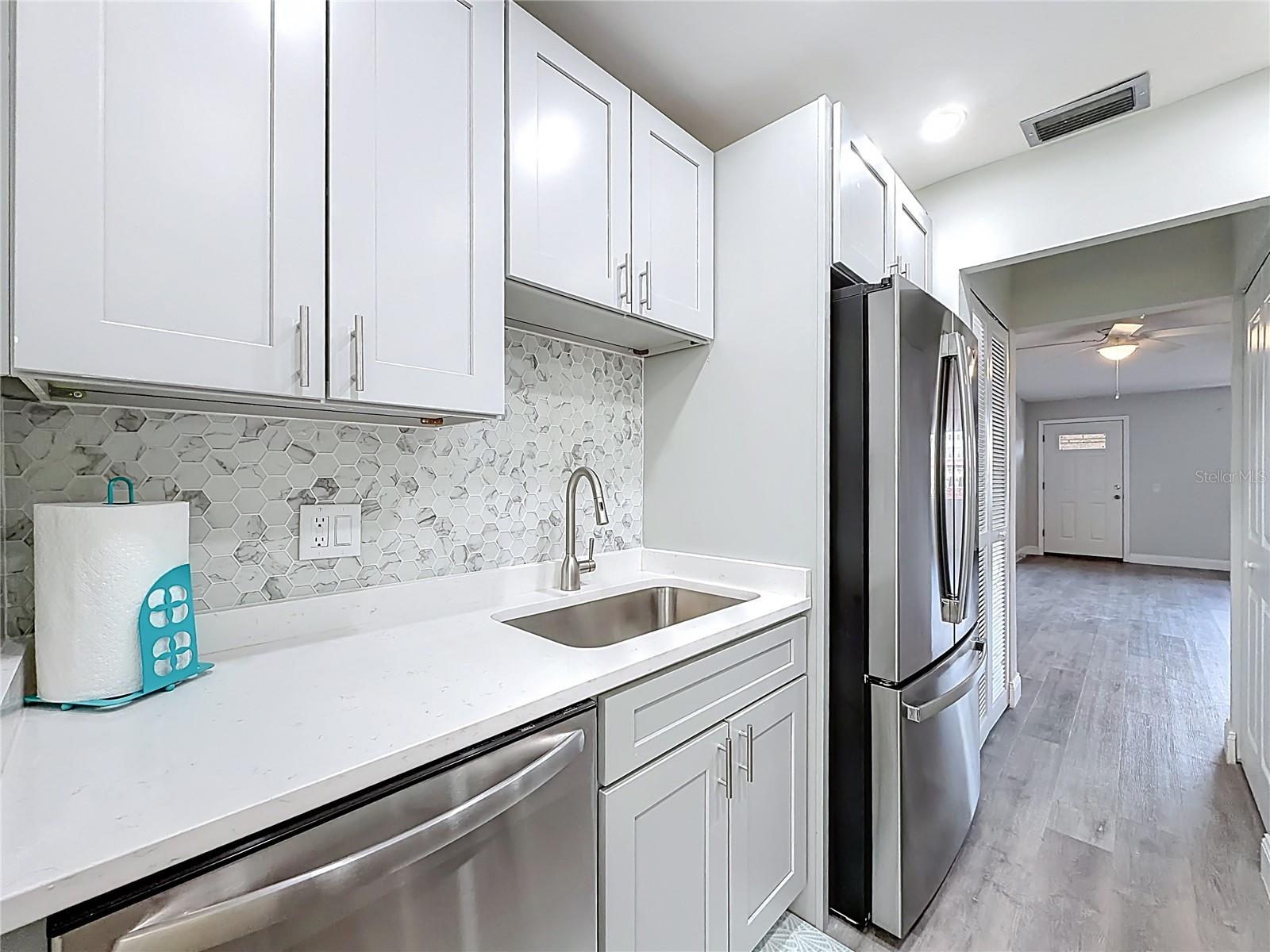 Image 10 of 26 For 5840 30th Avenue S 106