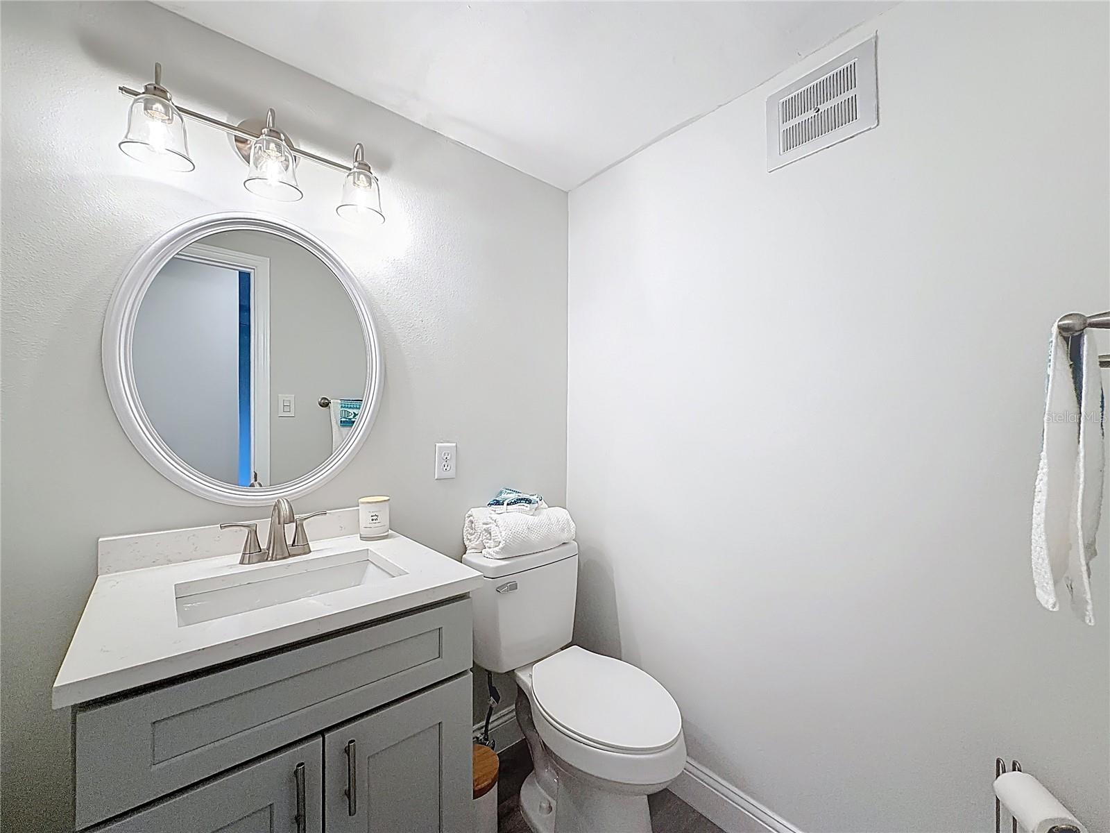 Image 17 of 26 For 5840 30th Avenue S 106