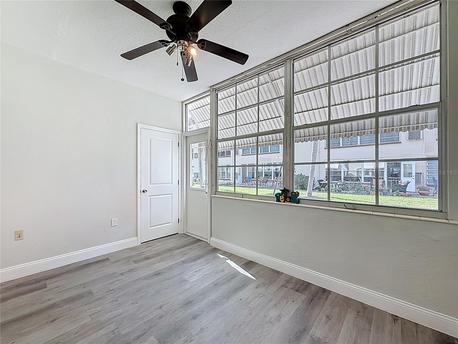 Image 6 of 26 For 5840 30th Avenue S 106