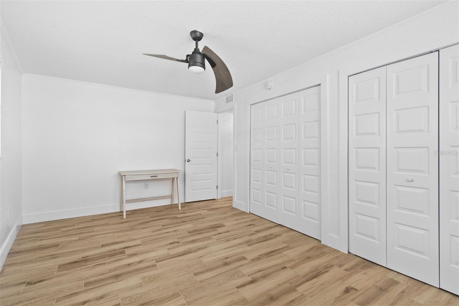 Image 11 of 25 For 245 104th Avenue 5