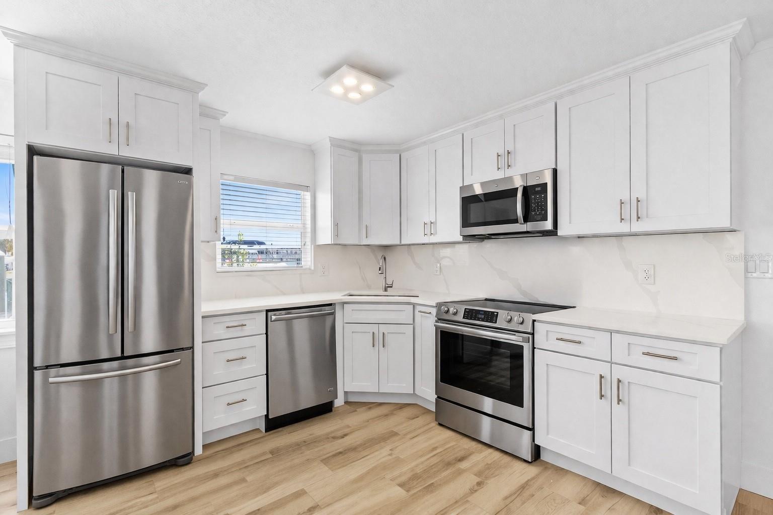 Image 4 of 25 For 245 104th Avenue 5